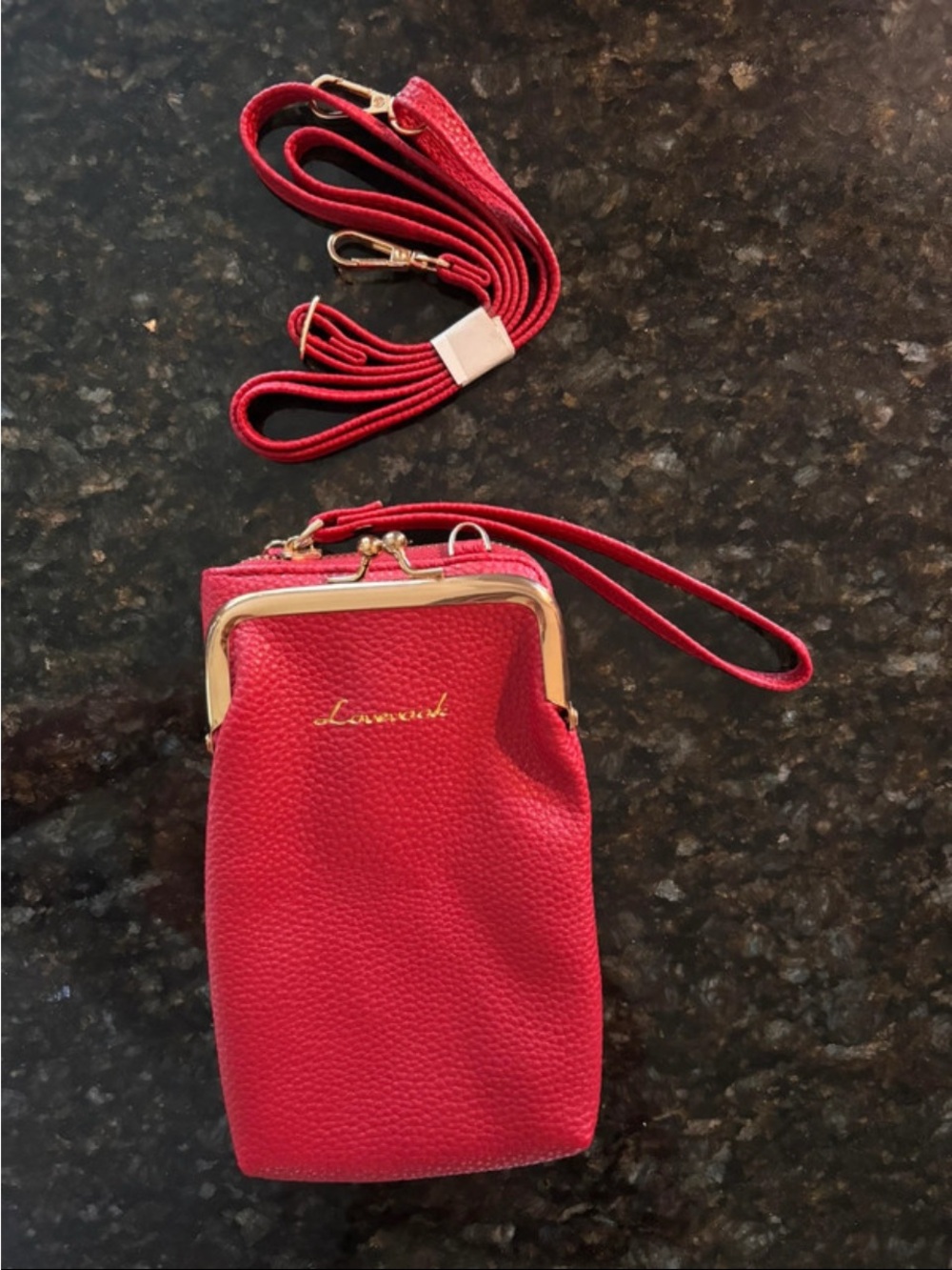 Lovevook Crossbody Wallet Cell Phone bag in Red - NWT